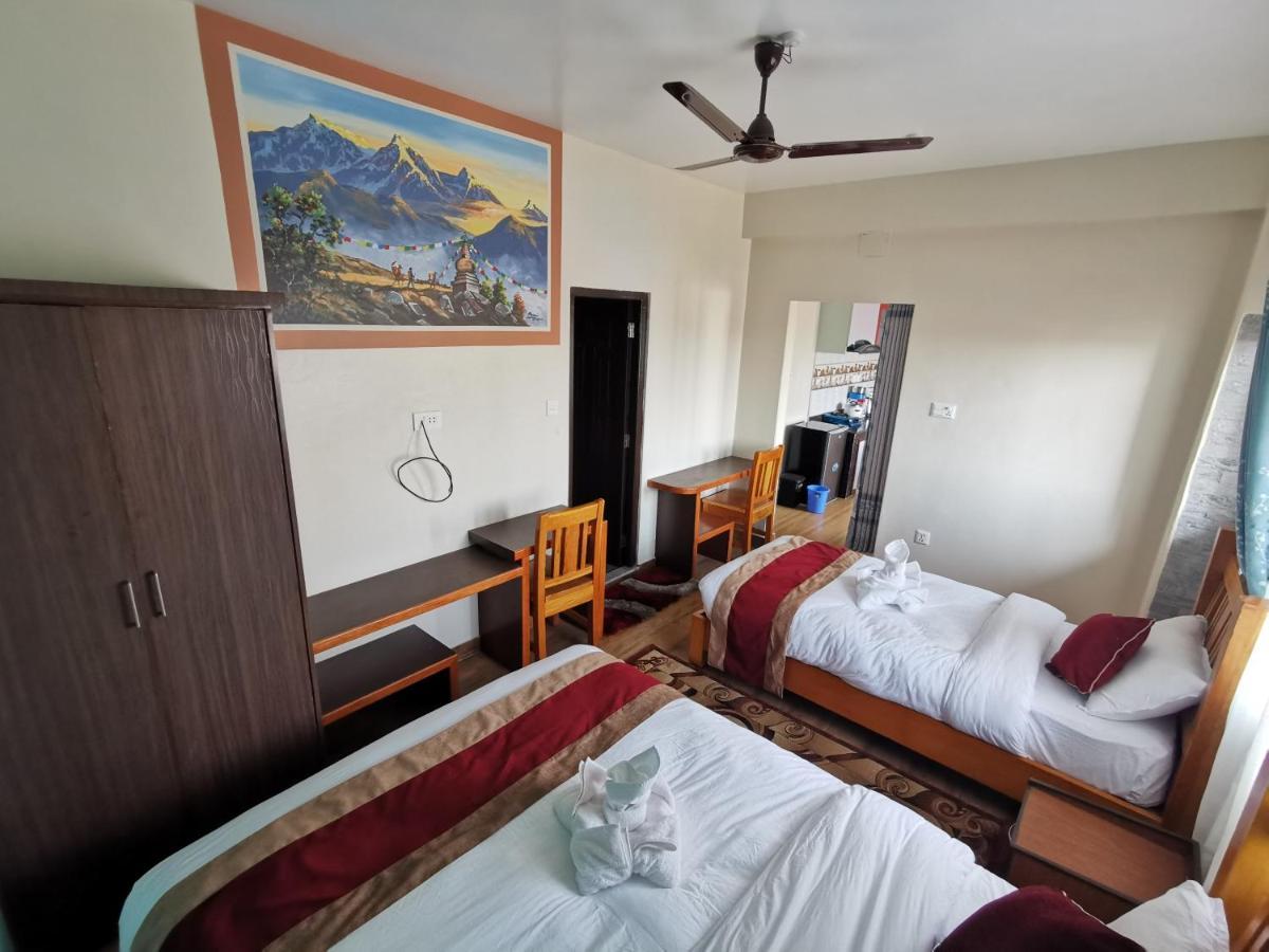 Dnd Apartment Pokhara Esterno foto